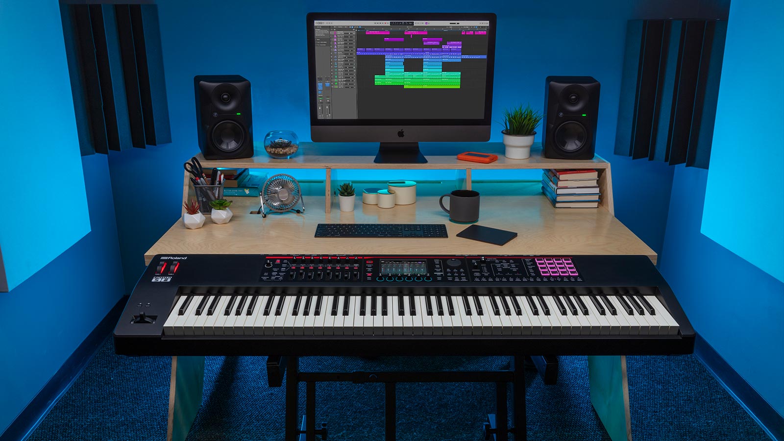 www.roland.com